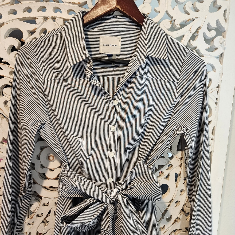 COURT & ROWE PINSTRIPES, BUTTON DOWN, TIE WAIST, & COLLAR WOMENS SIZE 2 - Picture 7 of 16
